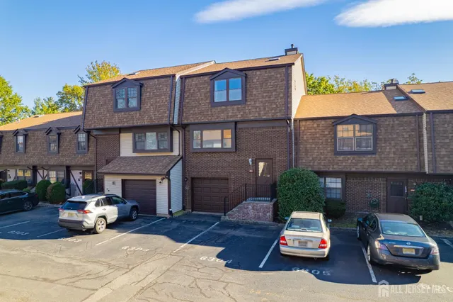 $2,900 | 6304 Hana Road, Edison, NJ 08817