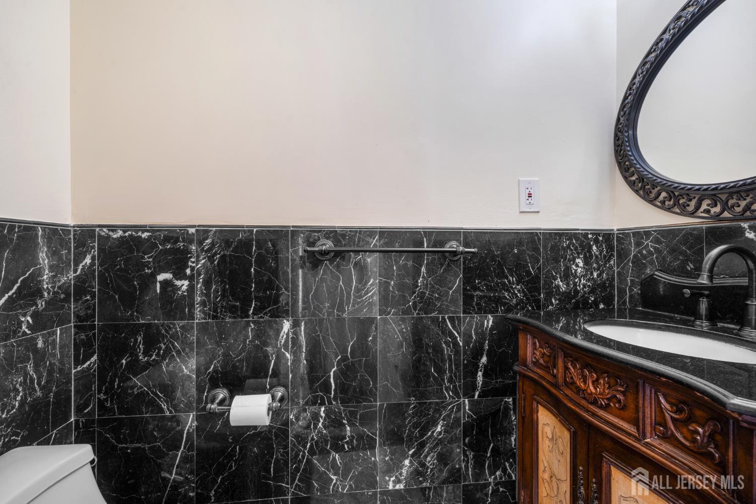 6304 Hana Road Edison, NJ 08817 - Photo 7 of 21