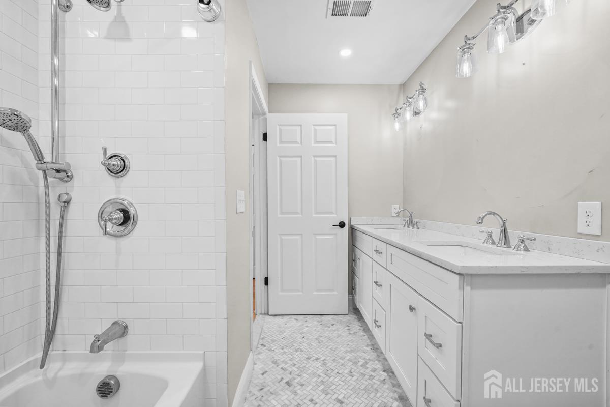 176 Potomac Drive Basking Ridge, NJ 07920 - Photo 15 of 21