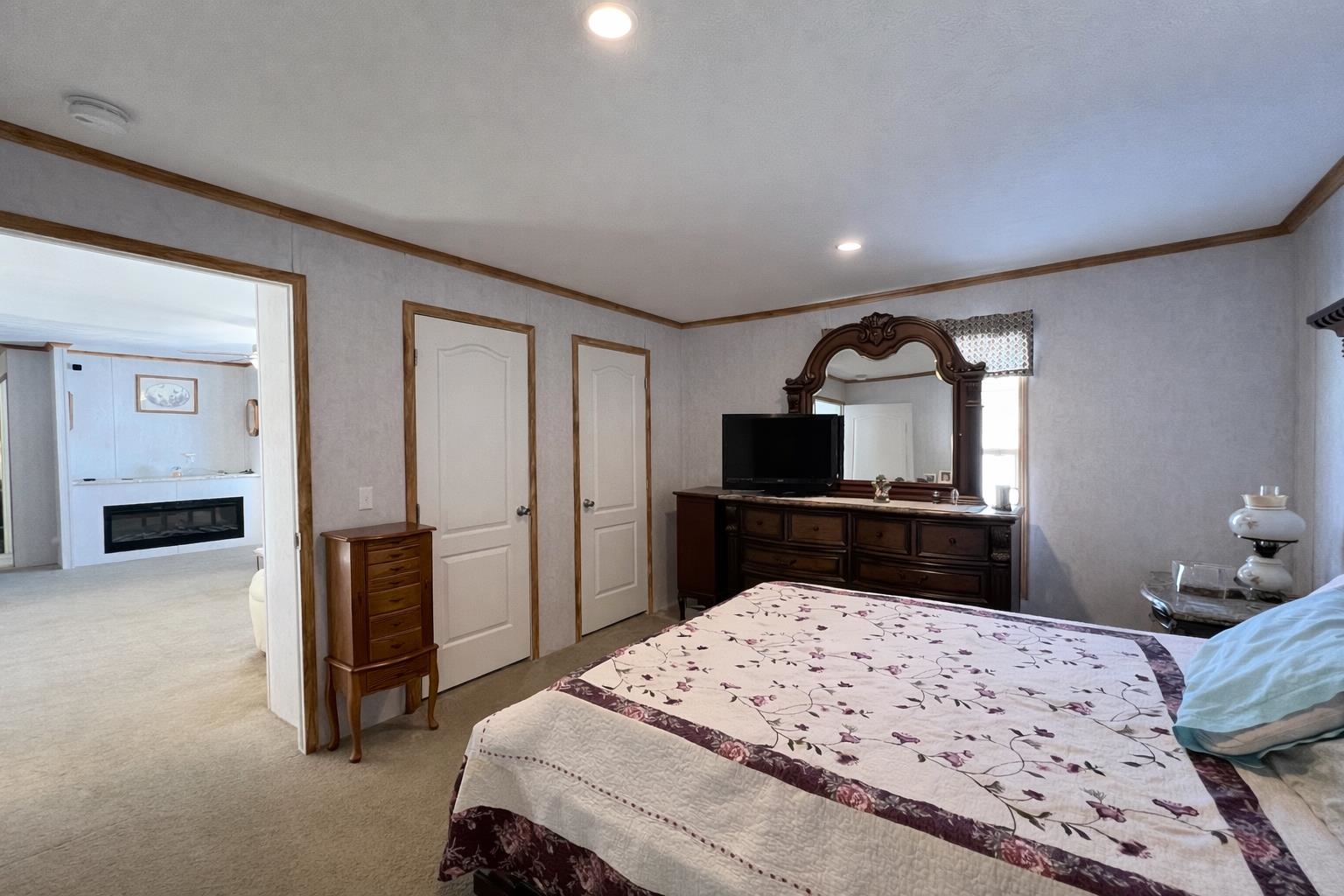 43 Crystal Lane Lyndon, VT 05851 - Photo 11 of 18