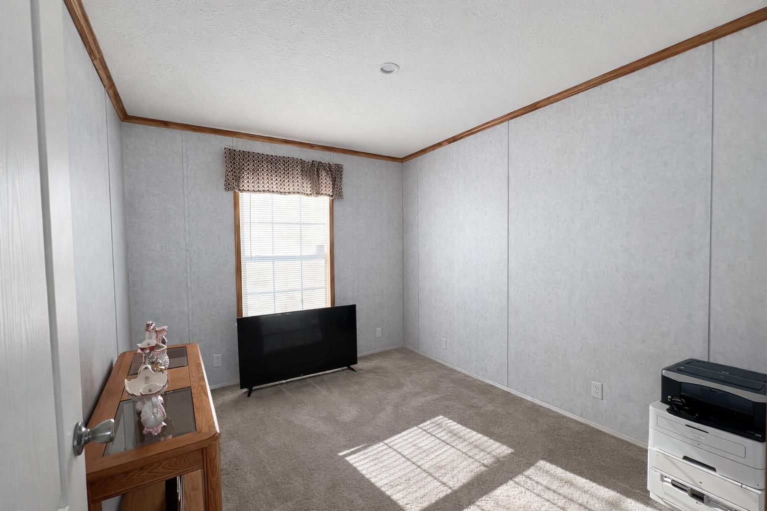 43 Crystal Lane Lyndon, VT 05851 - Photo 17 of 18