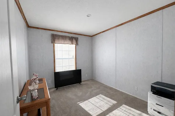$129,900 | 43 Crystal Lane, Lyndon, VT 05851
