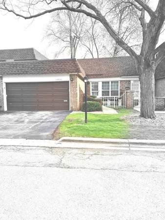 $210,000 | 17W755 Standish Lane, Villa Park, IL 60181
