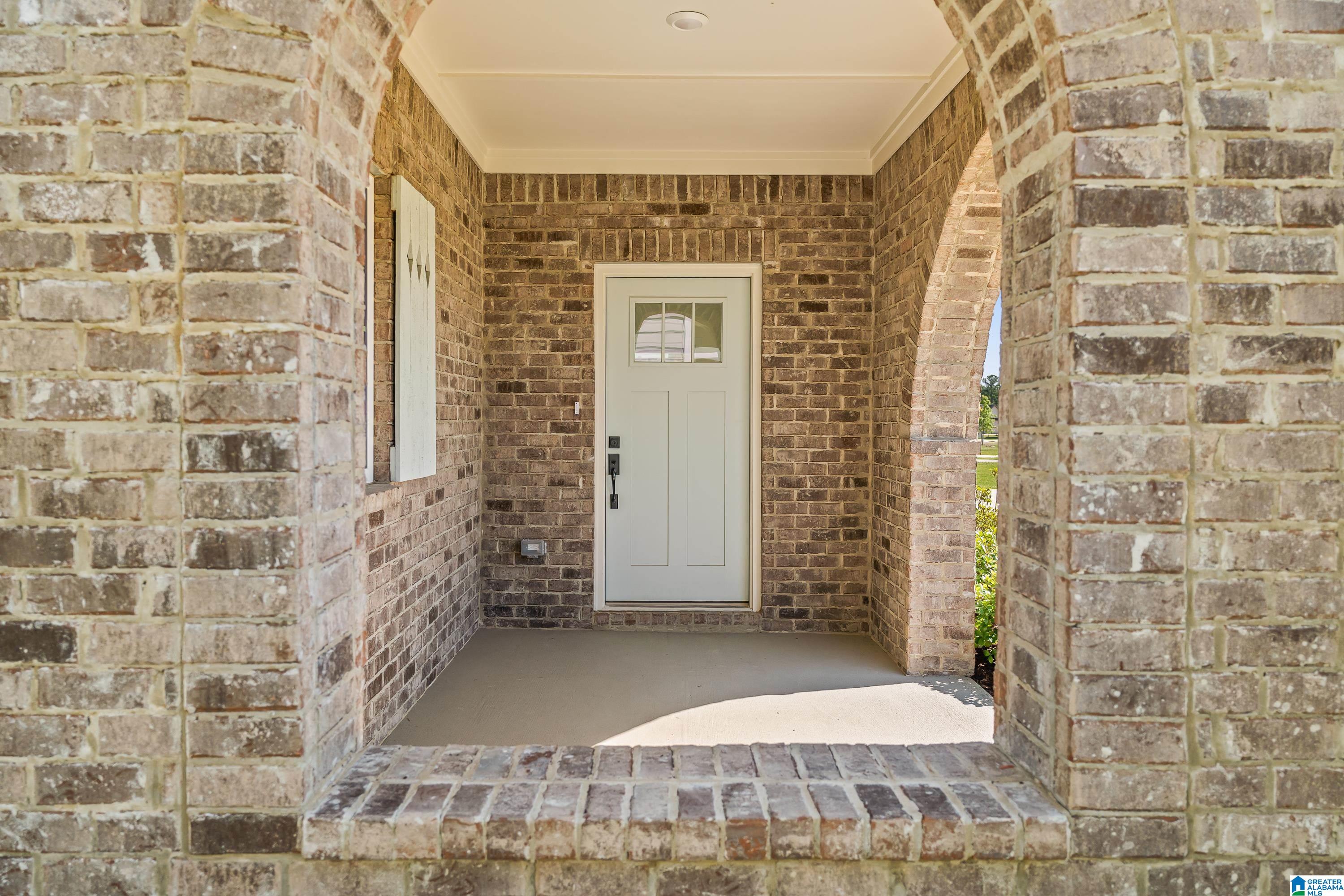 5052 Simms Ridge Pelham, AL 35124 - Photo 5 of 39