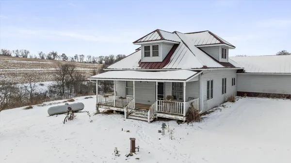 $1,650,000 | E8527 Nelson Road, Kickapoo, WI 54652
