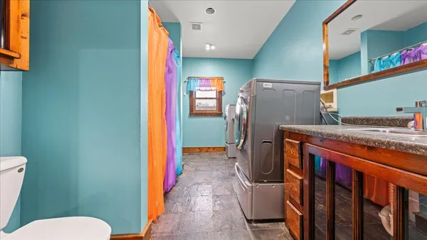 $1,650,000 | E8527 Nelson Road, Kickapoo, WI 54652