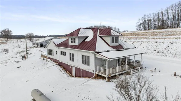 $1,650,000 | E8527 Nelson Road, Kickapoo, WI 54652