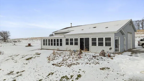 $1,650,000 | E8527 Nelson Road, Kickapoo, WI 54652