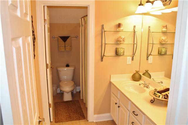 1377 Woods Ferry Road Lebanon, TN 37087 - Photo 14 of 16 Bathroom 2