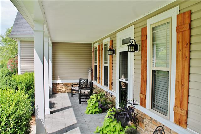 1377 Woods Ferry Road Lebanon, TN 37087 - Photo 4 of 16 Large front porch
