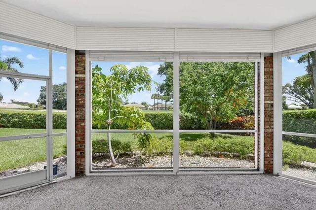 $2,249 | 324 Orange Tree Drive, Unit 5, Atlantis, FL 33462