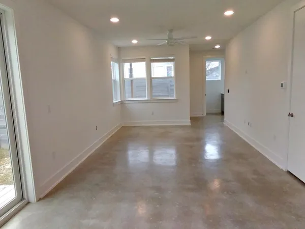 $1,895 | 7309 Bennett Avenue, Unit B, Austin, TX 78752