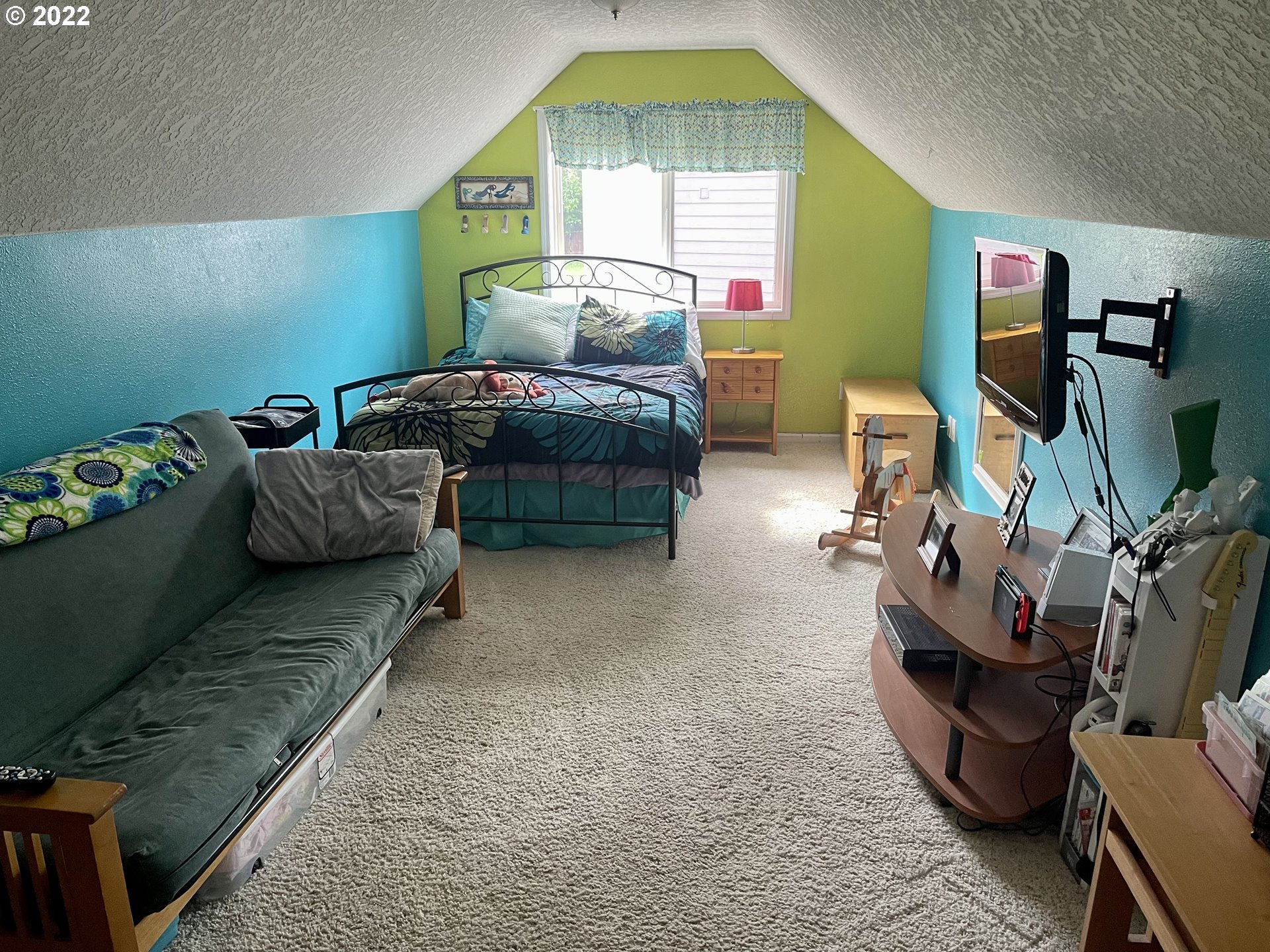 4135 Southwest 25th Court Gresham, OR 97080 - Photo 12 of 18