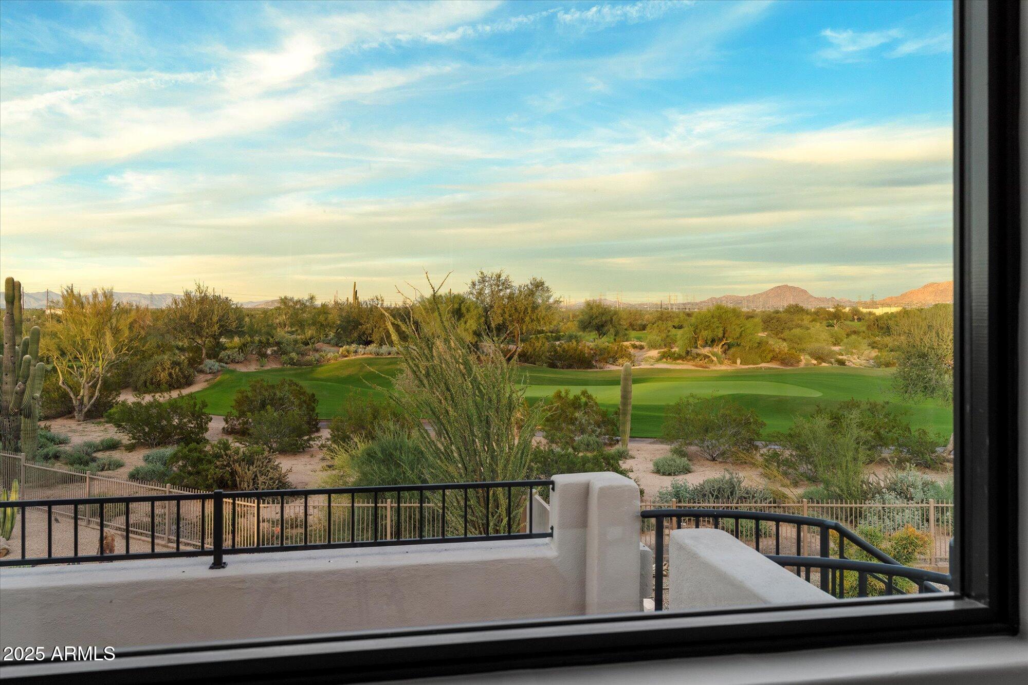 5232 East Hashknife Road Phoenix, AZ 85054 - Photo 40 of 59 Balcony