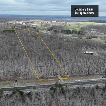 $249,000 | 6072 New Highway 7, Santa Fe, TN 38482