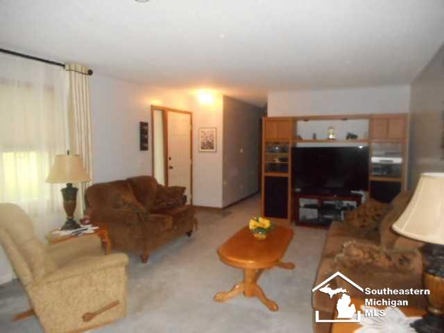2180 Plank Road Dundee, MI 48131 - Photo 9 of 22