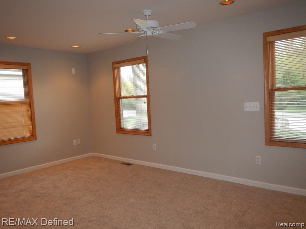 750 Heights Road Lake Orion, MI 48362 - Photo 12 of 27 Master Bedroom