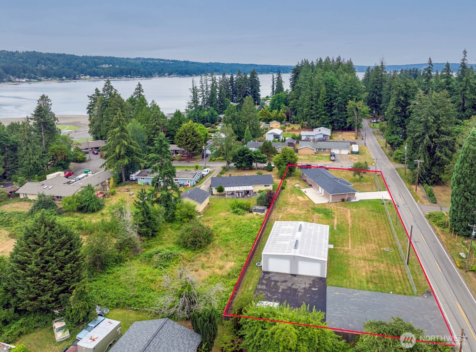 5207 Erlands Point Road Northwest Bremerton, WA 98312 - Photo 10 of 37
