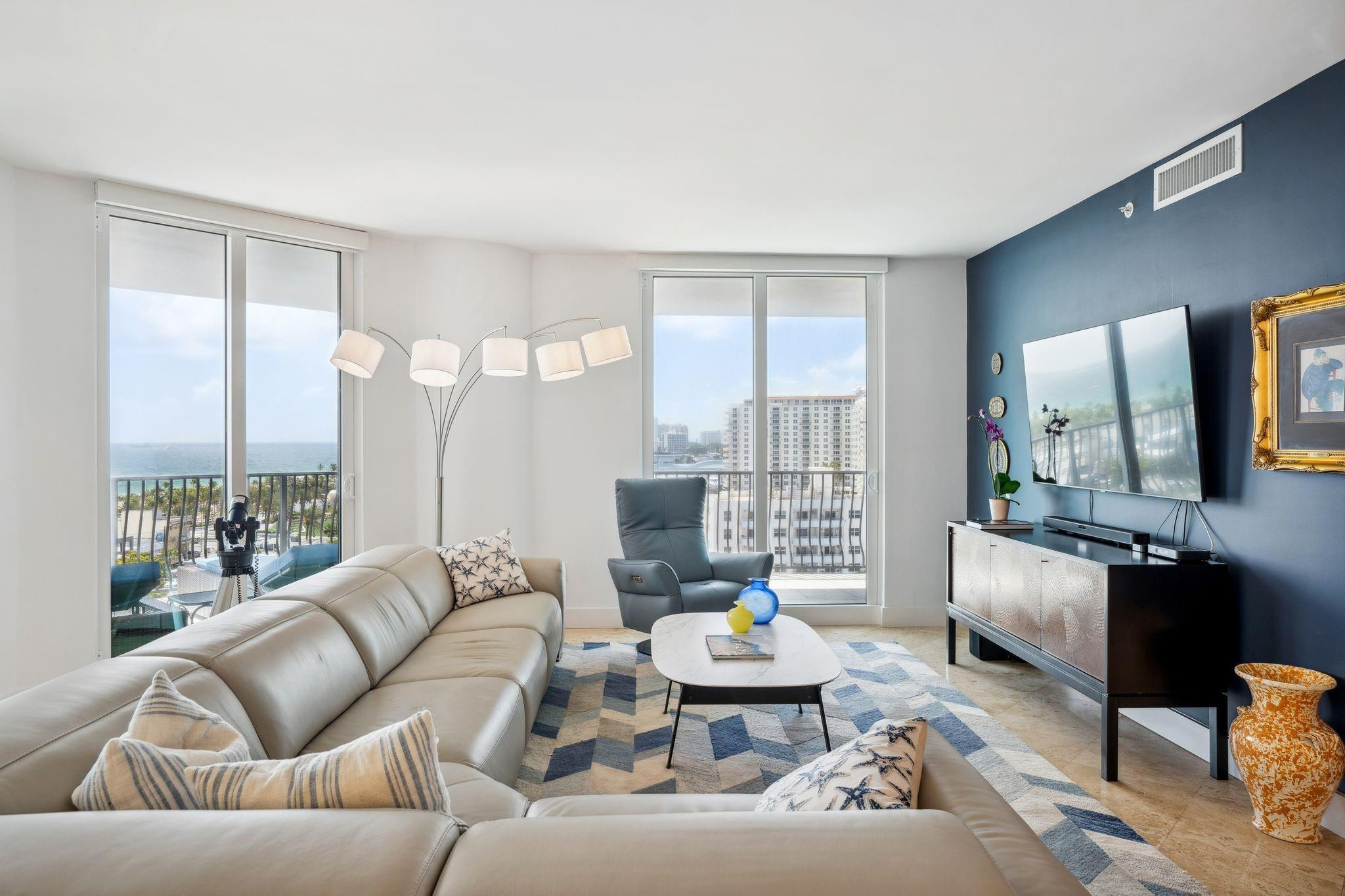 100 South Birch Road, Unit 1001 Fort Lauderdale, FL 33316 - Photo 4 of 37 Photo 4