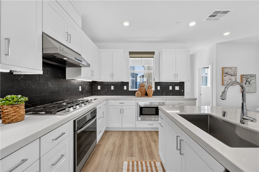 1360 Windmill Road Rancho Mission Viejo, CA 92694 - Photo 19 of 75 Gallery Image 19
