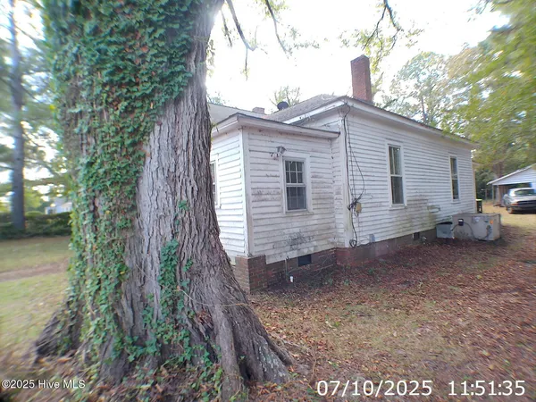 $81,250 | 409 North Haughton Street, Williamston, NC 27892