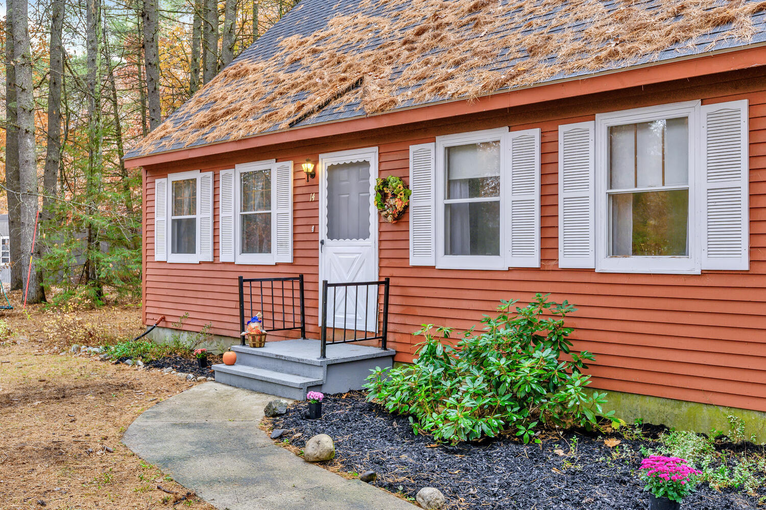14 Libby Pines Road Standish, ME 04084 - Photo 3 of 35 14 Libby Pines Rd Standish ME-large-003-