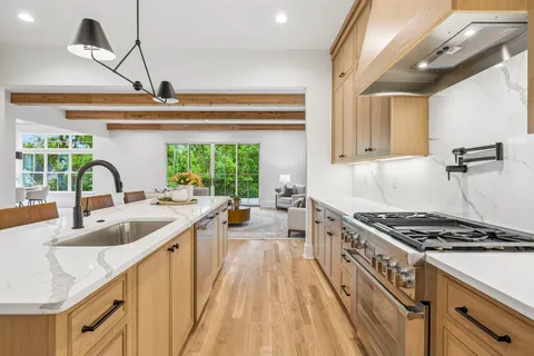 $1,650,000 | 210 Chamberlin Street, Nashville, TN 37209