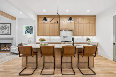 $1,650,000 | 210 Chamberlin Street, Nashville, TN 37209