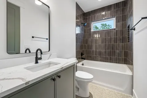 $1,650,000 | 210 Chamberlin Street, Nashville, TN 37209