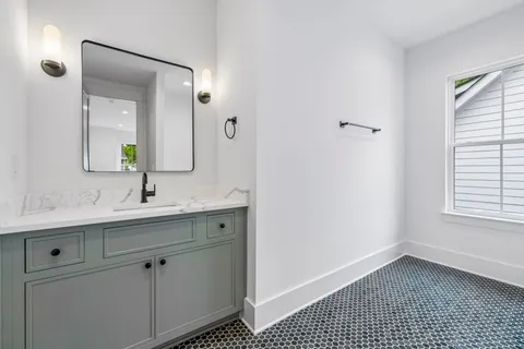 $1,650,000 | 210 Chamberlin Street, Nashville, TN 37209