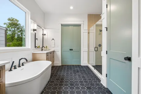 $1,650,000 | 210 Chamberlin Street, Nashville, TN 37209