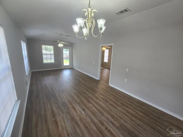 $1,700 | 3115 Flintlock Drive, Pensacola, FL 32526