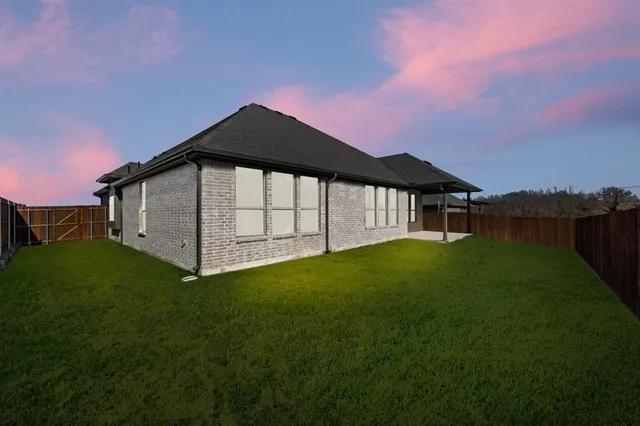 $494,999 | 4602 Thistle Drive, Midlothian, TX 76065