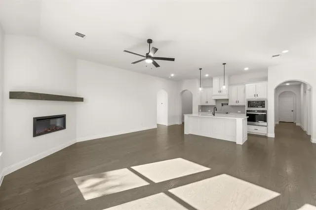 $494,999 | 4602 Thistle Drive, Midlothian, TX 76065