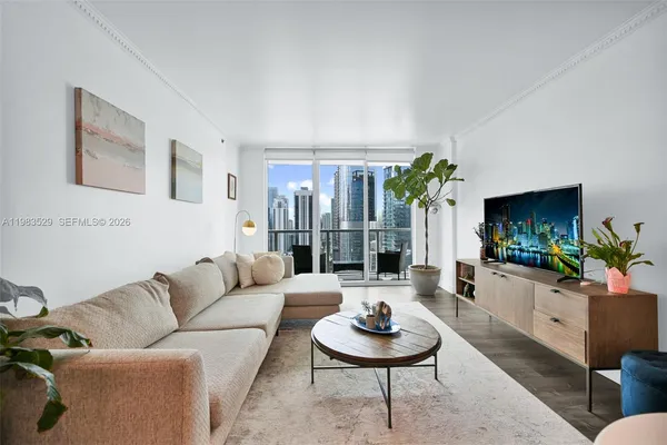 $3,400 | 55 Southeast 6th Street, Unit 3404, Miami, FL 33131