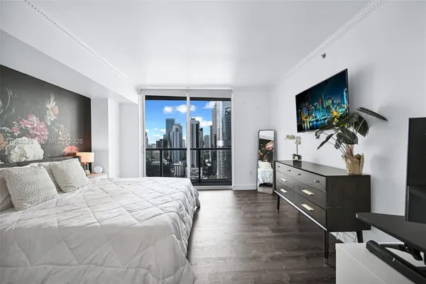 $3,400 | 55 Southeast 6th Street, Unit 3404, Miami, FL 33131