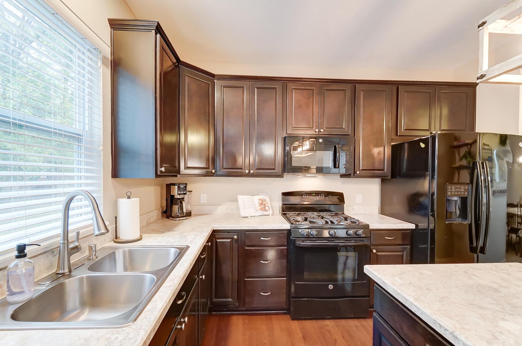 191 Cambridge Road Delaware, OH 43015 - Photo 8 of 70 016