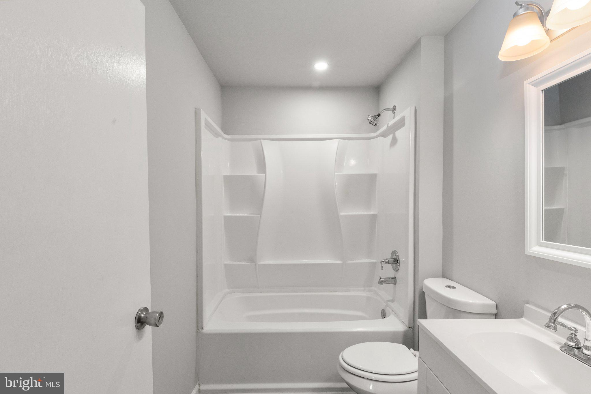 203 Ashwood Road Baltimore, MD 21222 - Photo 15 of 23 Gallery Image 15
