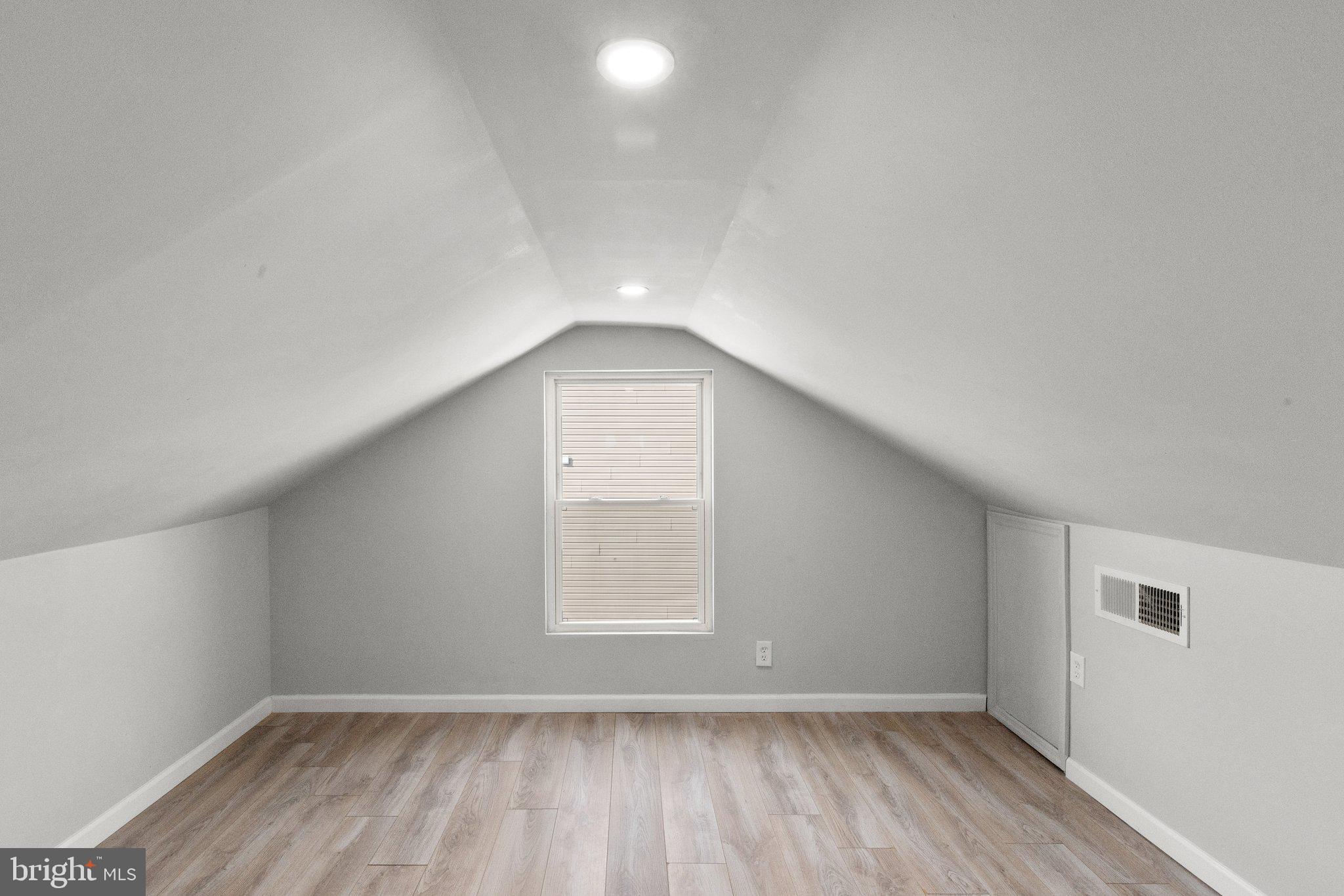 203 Ashwood Road Baltimore, MD 21222 - Photo 18 of 23 Gallery Image 18