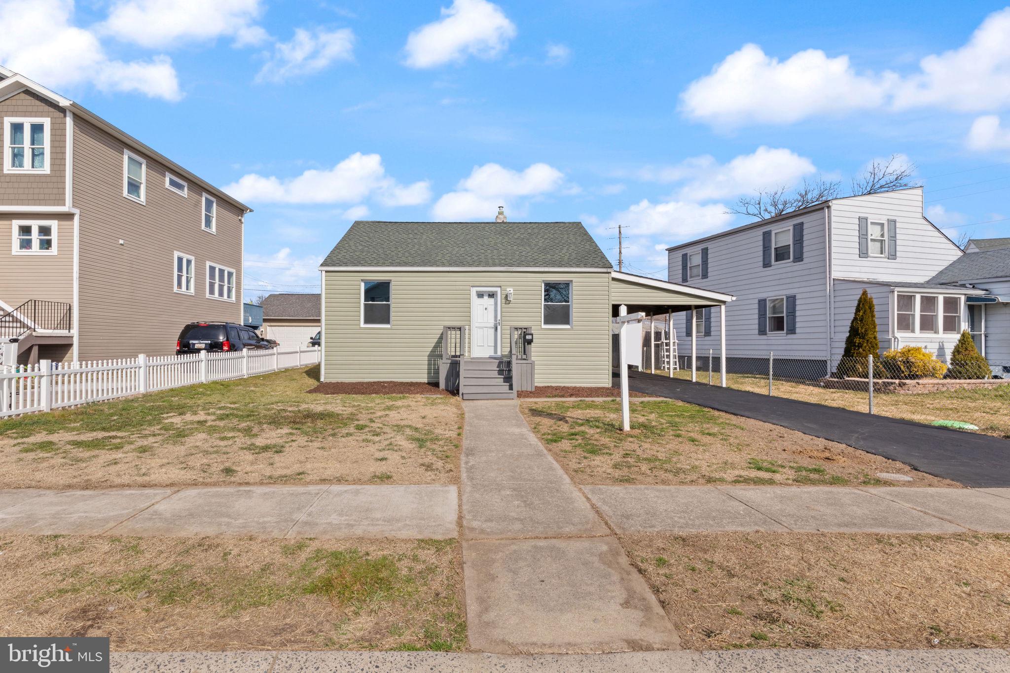 203 Ashwood Road Baltimore, MD 21222 - Photo 2 of 23 Gallery Image 2