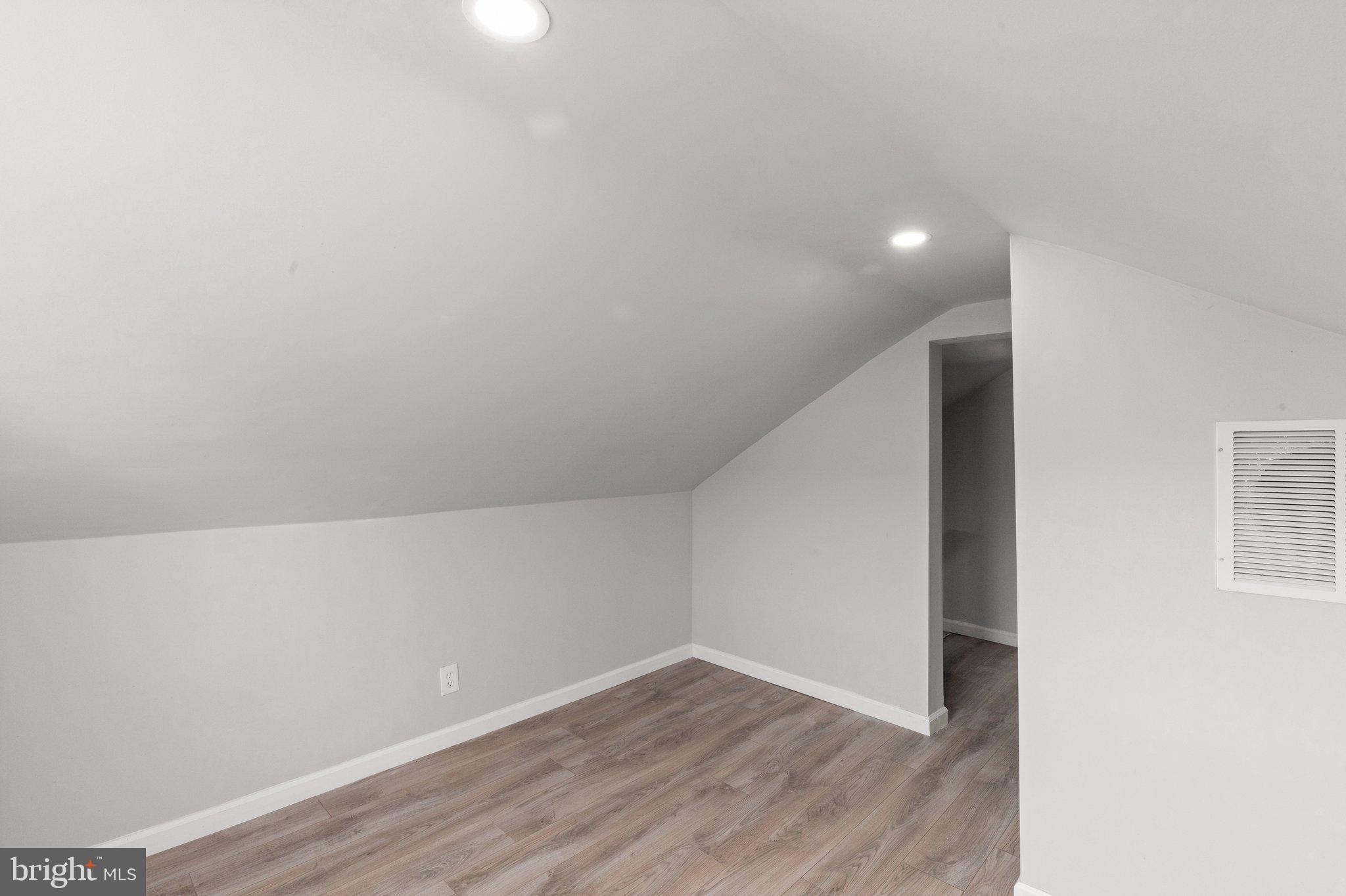 203 Ashwood Road Baltimore, MD 21222 - Photo 21 of 23 Gallery Image 21