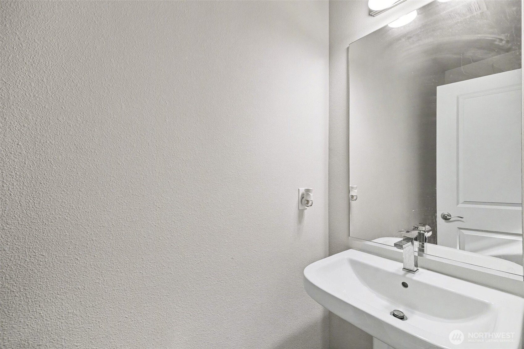 18320 3rd Drive Southeast Bothell, WA 98012 - Photo 25 of 36