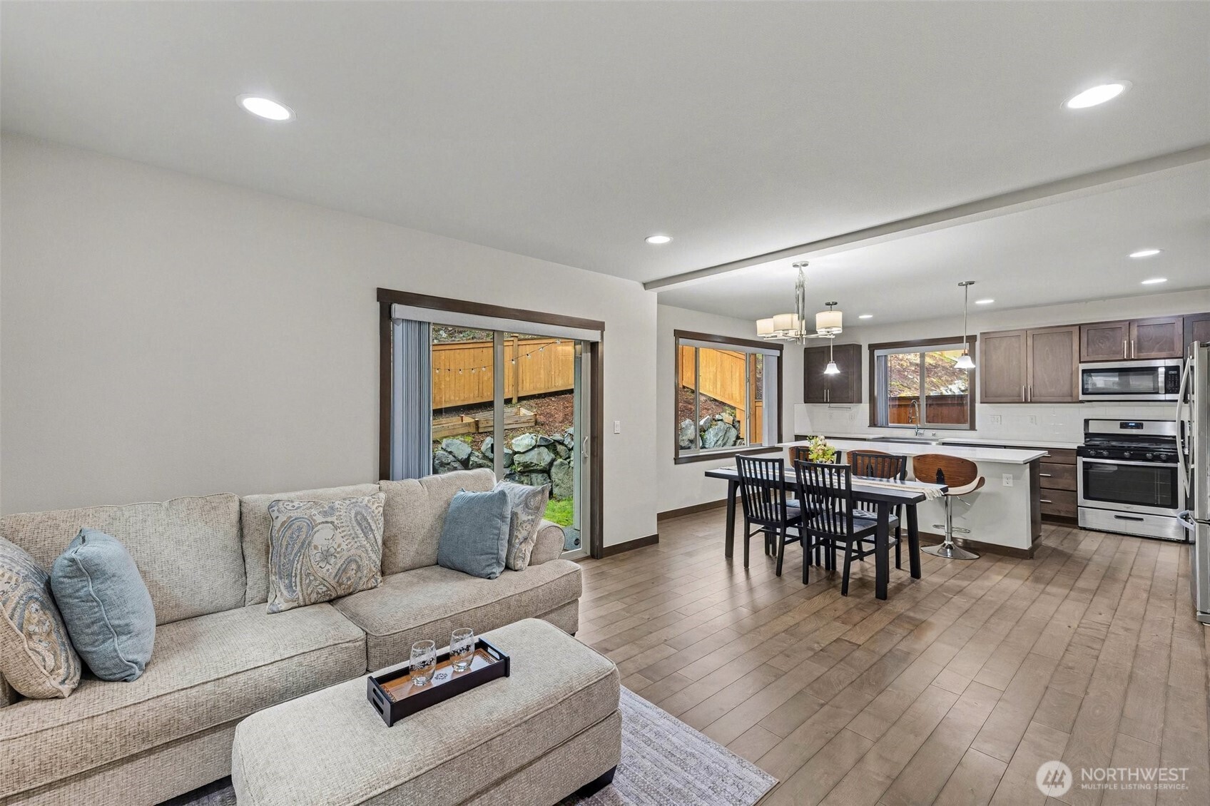 18320 3rd Drive Southeast Bothell, WA 98012 - Photo 7 of 36