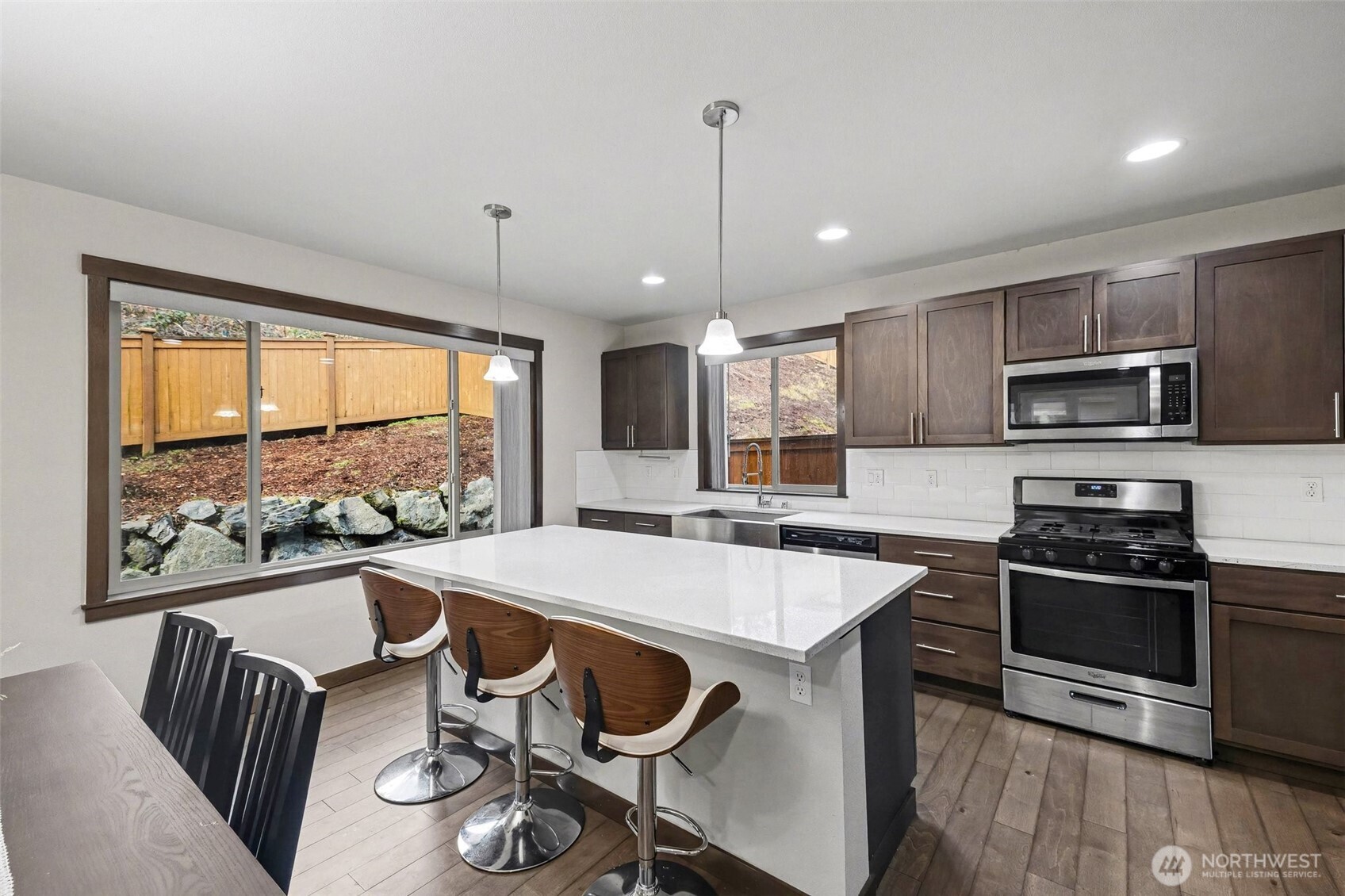 18320 3rd Drive Southeast Bothell, WA 98012 - Photo 9 of 36