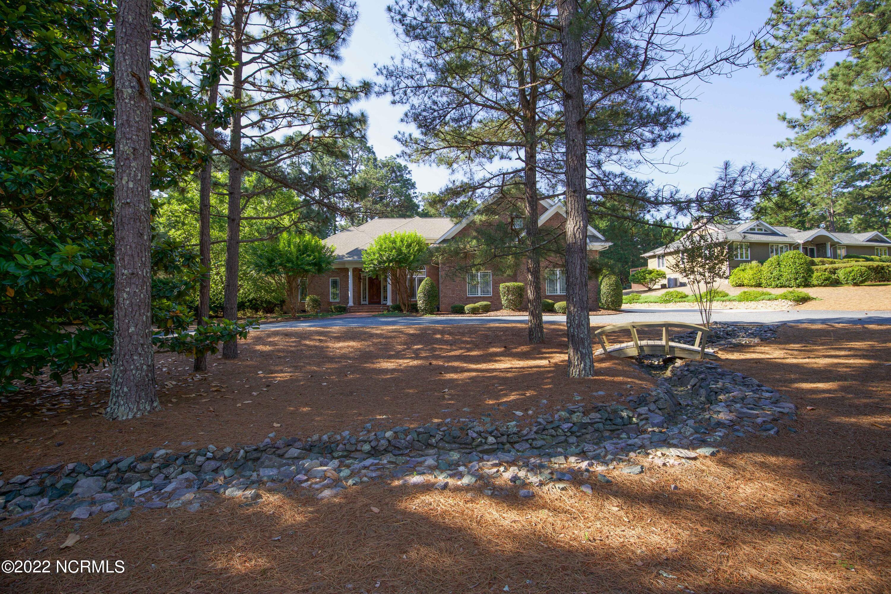 4 Vardon Road Pinehurst, NC 28374 - Photo 2 of 52 4 Vardon Rd-7