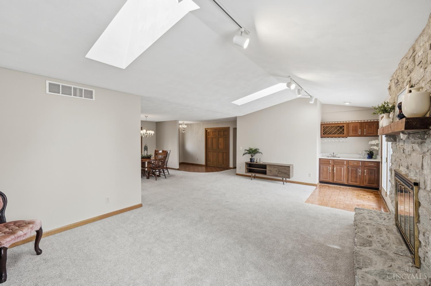 10129 Howard Road Harrison, OH 45030 - Photo 23 of 99