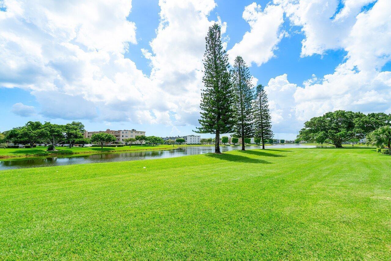 2046 Rexford Drive Boca Raton, FL 33434 - Photo 22 of 33 026-2046RexfordC-BocaRaton-FL-33434-SMAL