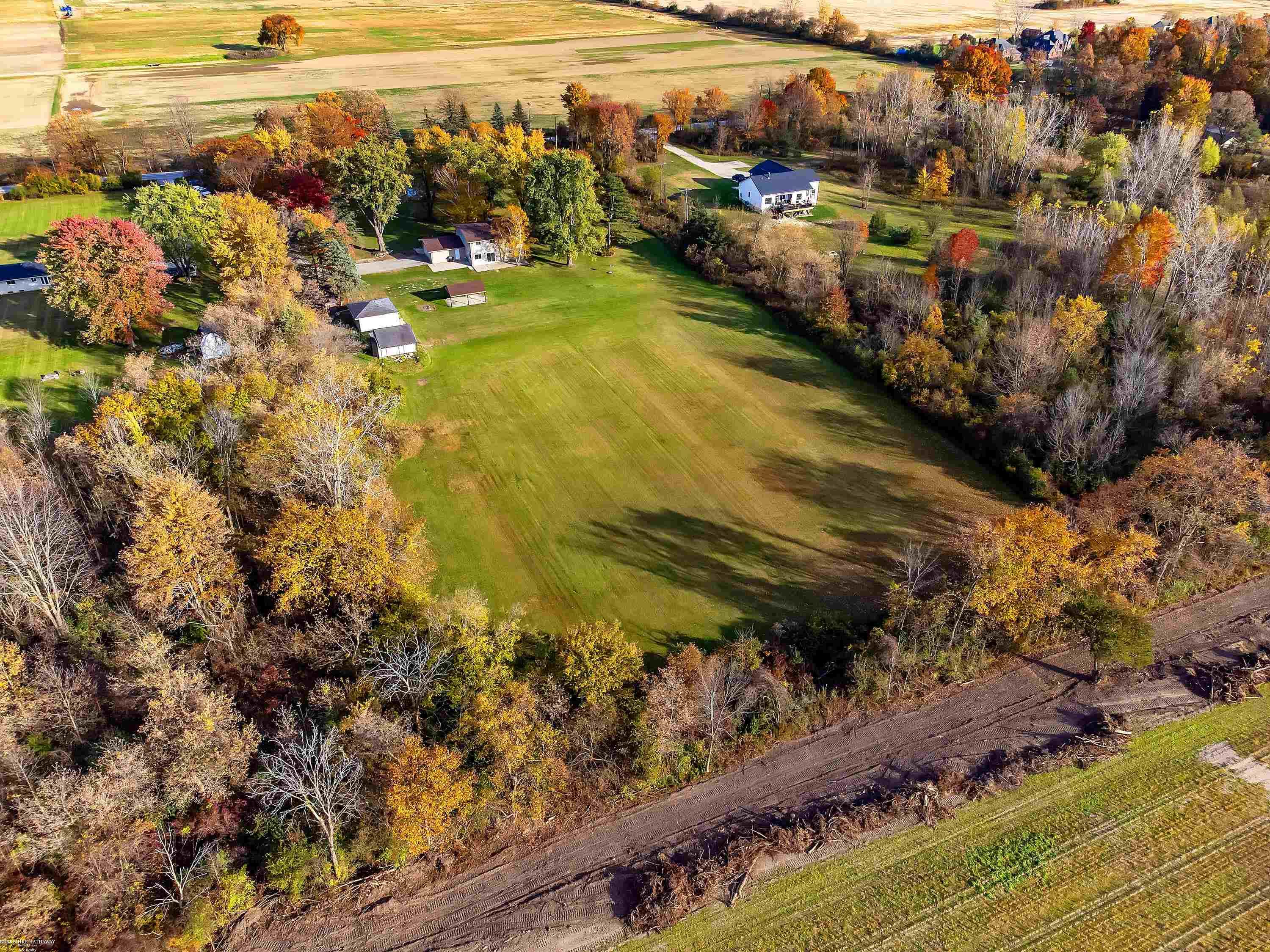 60313 Schoenherr Road Washington, MI 48094 - Photo 58 of 63 50159186-287b401d-9d89-4237-b97f-7c5df5e6a616.JPG