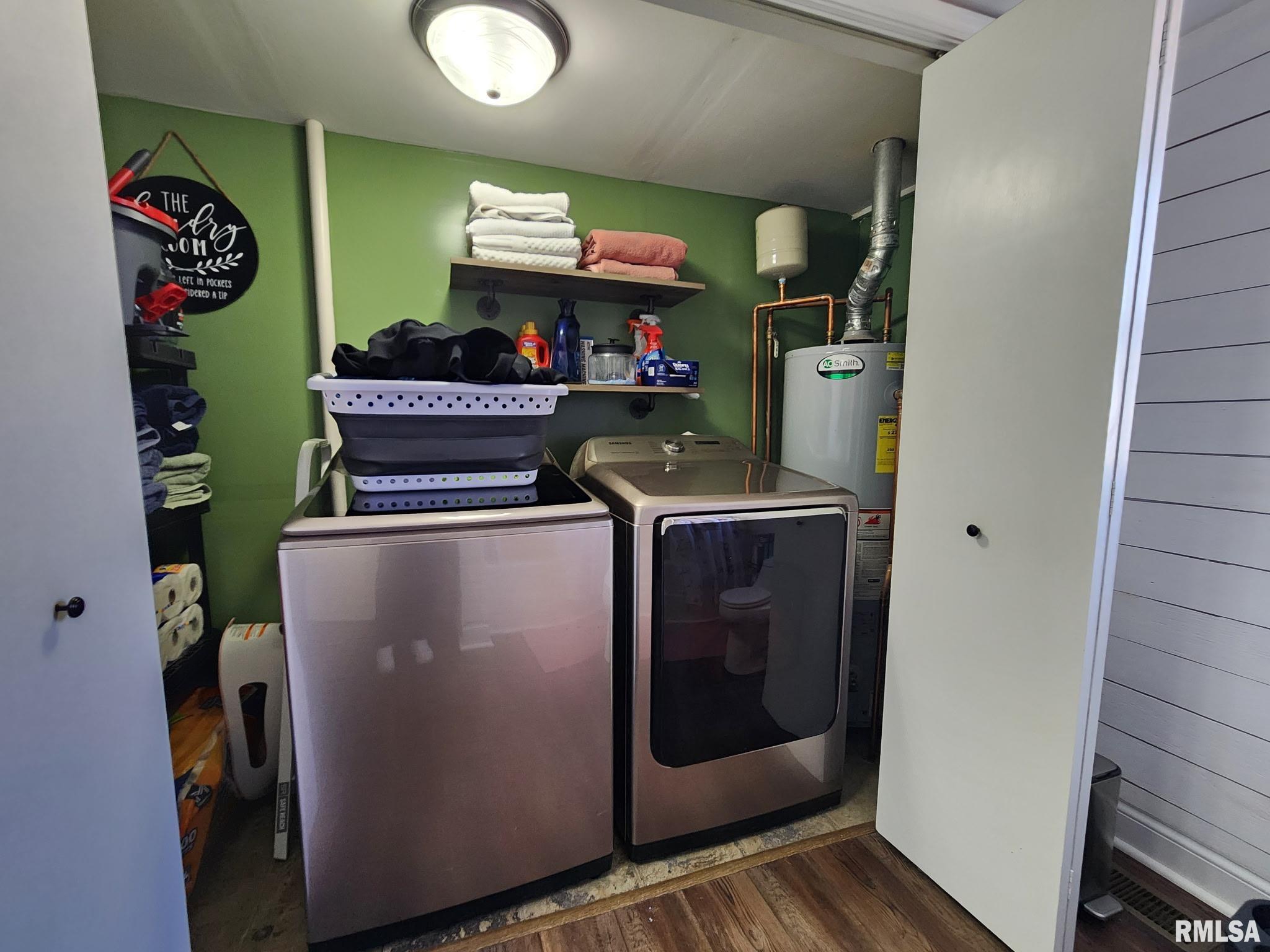 201 Washington Street Athens, IL 62613 - Photo 24 of 37 Gallery Image 24