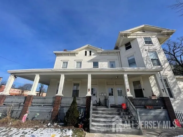 $750 | 3 South Adelaide Avenue, Highland Park, NJ 08904